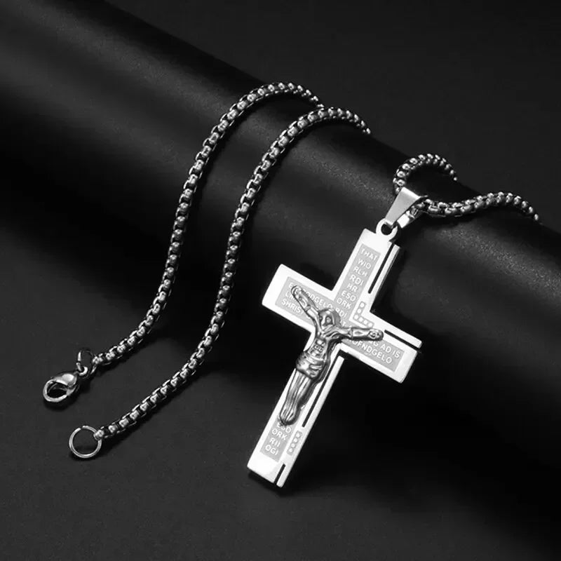 Christian Iced Out Bling Jesus Head Portrait Necklace Pendant Male and Female Cross Catholic Amulet Jewelry