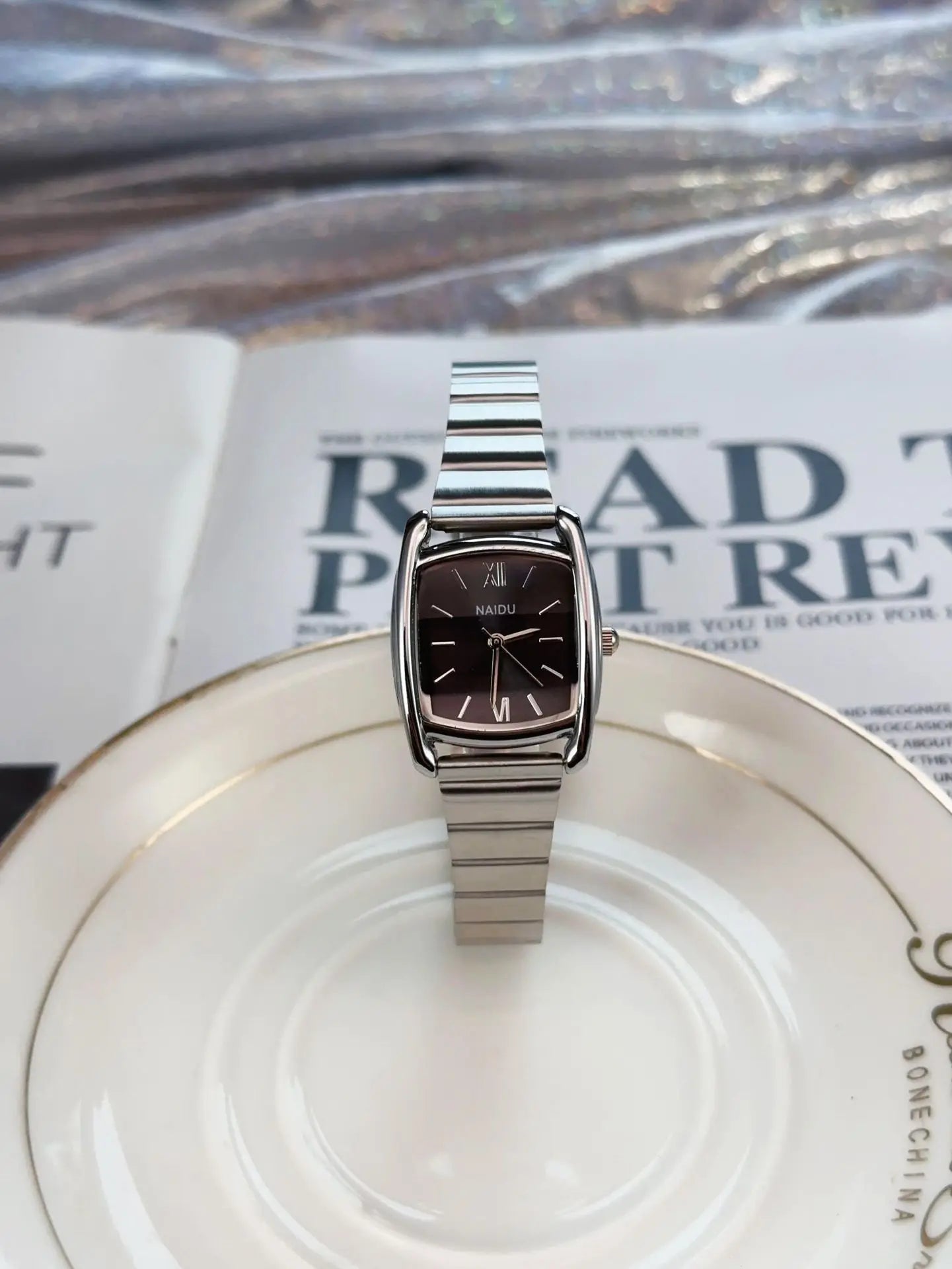 Barrel Shaped Watch Stainless Steel Strap Quartz Watch for Women Casual and Fashion Luxury Ladies Gift Wristwatch Dropshipping