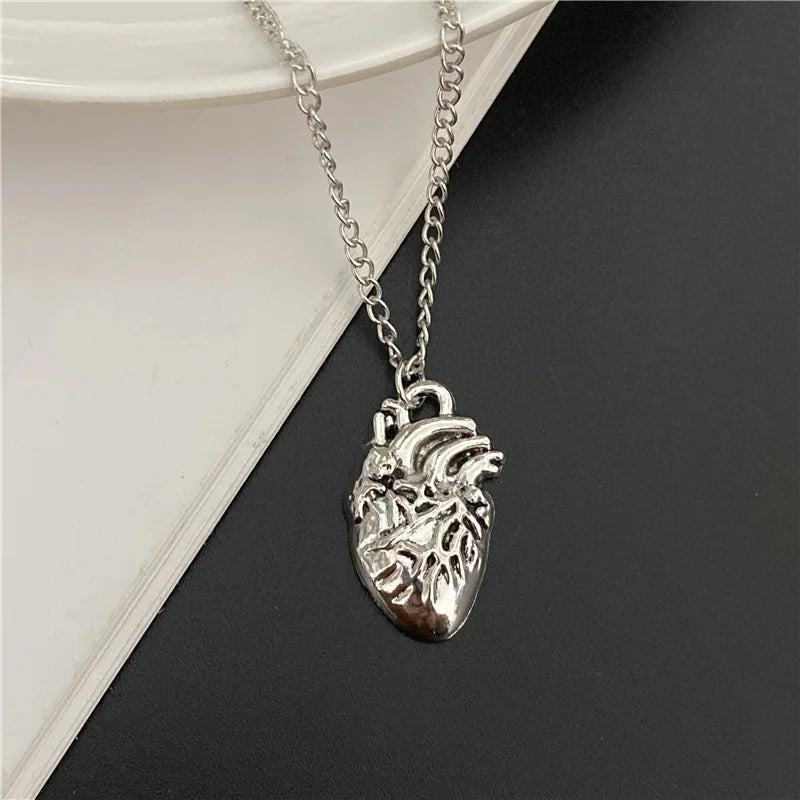 Punkl Big Cross Pendant Necklaces for Women Men Gothic Irregular Cross Clavicle Chain Necklaces Aesthetic Jewelry