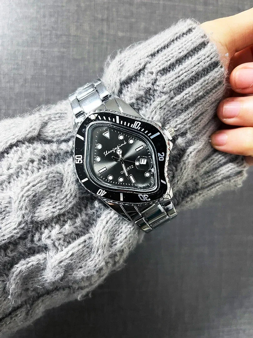 Irregular Watch for Men Unusual Conceptual Reloj Crash Melting Twist Case Quartz Wristwatch Male Man Green Black Clock Masculino