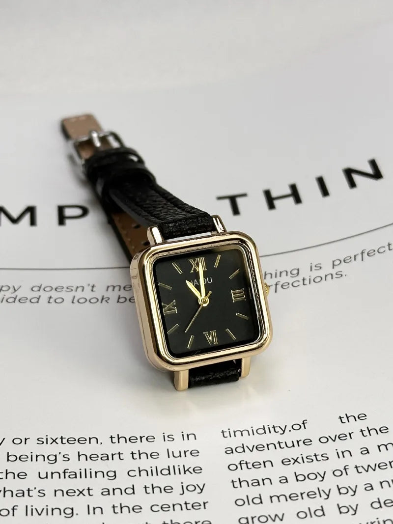 Vintage Small Square Watch Famous Brand Women Quartz Watch Luxury Gifts Ladies Clock Red Leather Strap Wristwatches Dropshipping