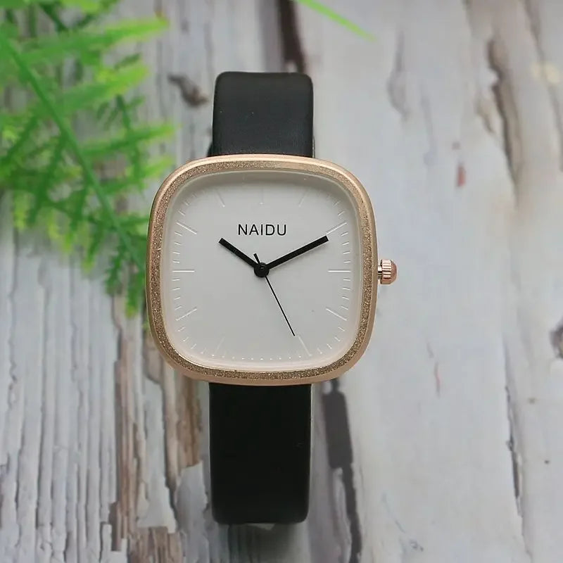 Simple Versatile Leather Belt Quartz Watch Fashion Student Small Square Watch Men and Women Student Wrist Watches Wholesale