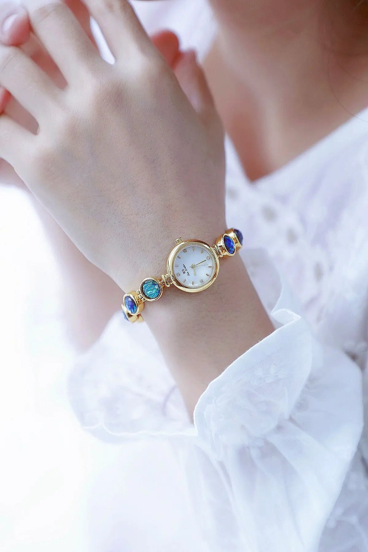 Fashion Ladies Quartz Wristwatches Luxury Peacock Stone Strap Watch for Women Girl Gift Clock Dropshipping Relojes Para Mujer