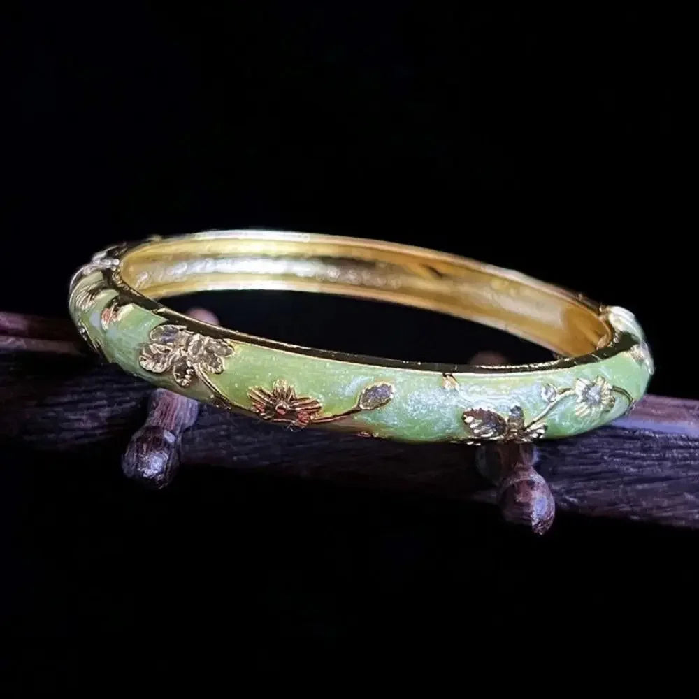 Chinese Women's Hand Bracelet Enamel Cloisonne Bracelet Fine Small Flower Ethnic Style Jewelry Gifts for Women Girl