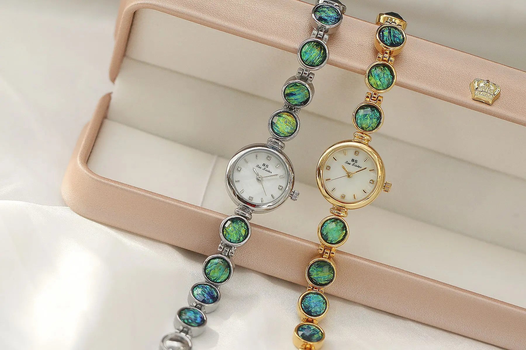 Fashion Ladies Quartz Wristwatches Luxury Peacock Stone Strap Watch for Women Girl Gift Clock Dropshipping Relojes Para Mujer