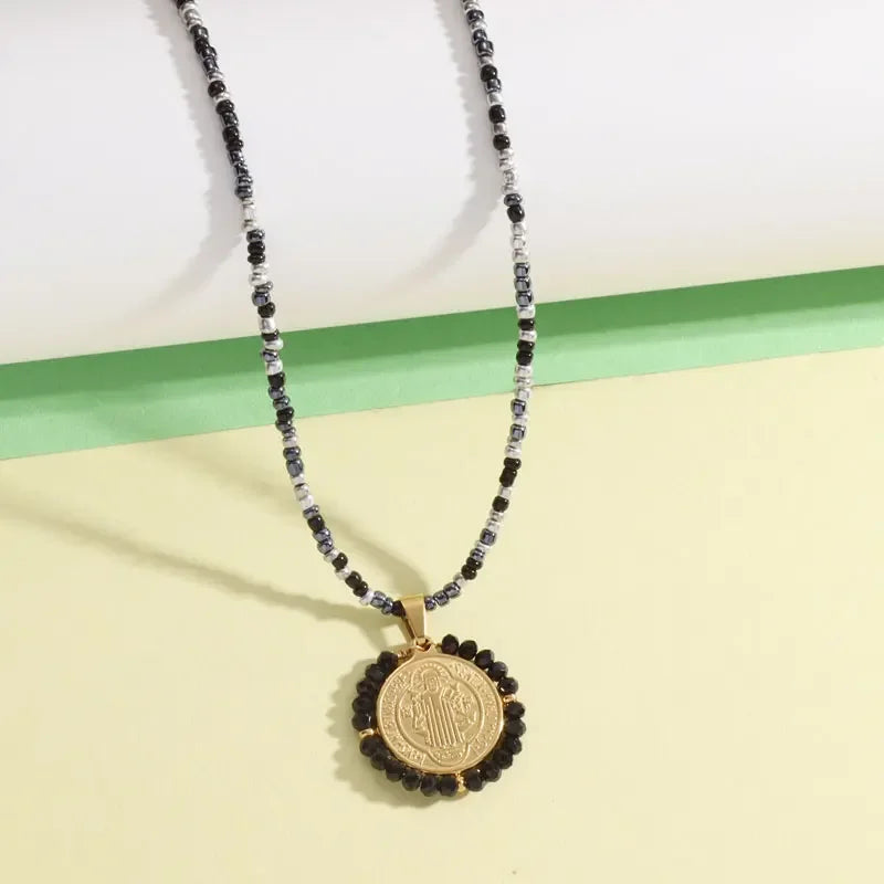 Beautiful Stainless Steel Catholic Virgin Mary Portrait Square Pendant Necklace for Men and Women Religious Catholic Jewelry