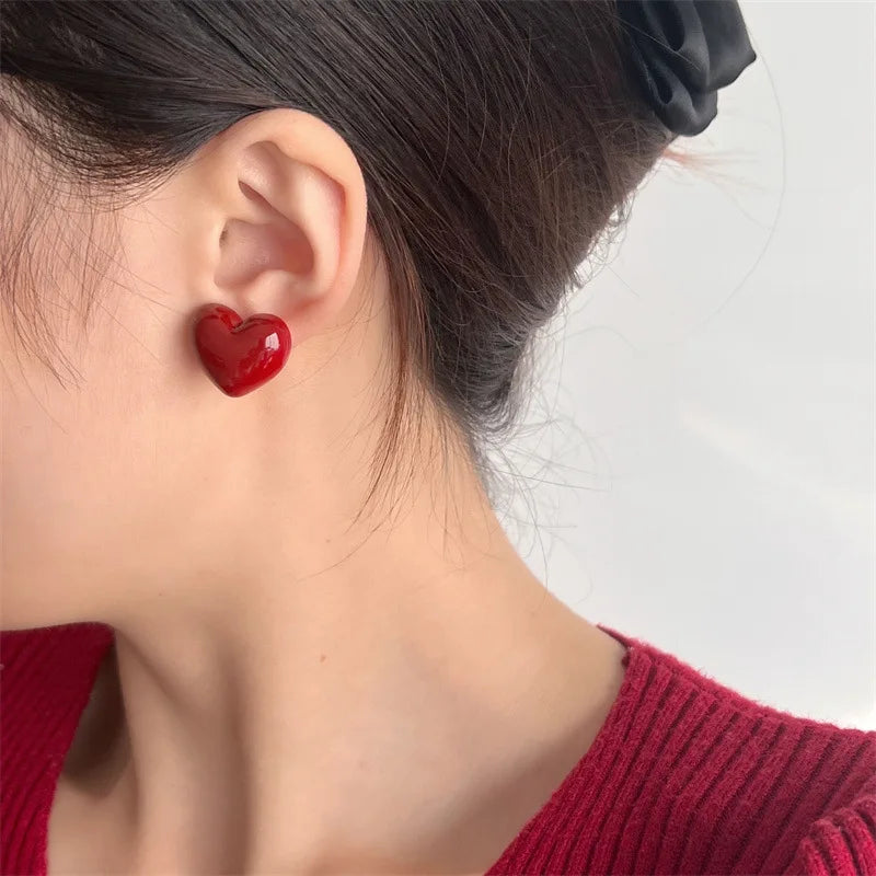 Vintage Cute Red Love Heart Stud Earrings for Women 2024 Korean Fashion Charm Wedding Bride Jewelry Accessories Anniversary Gift