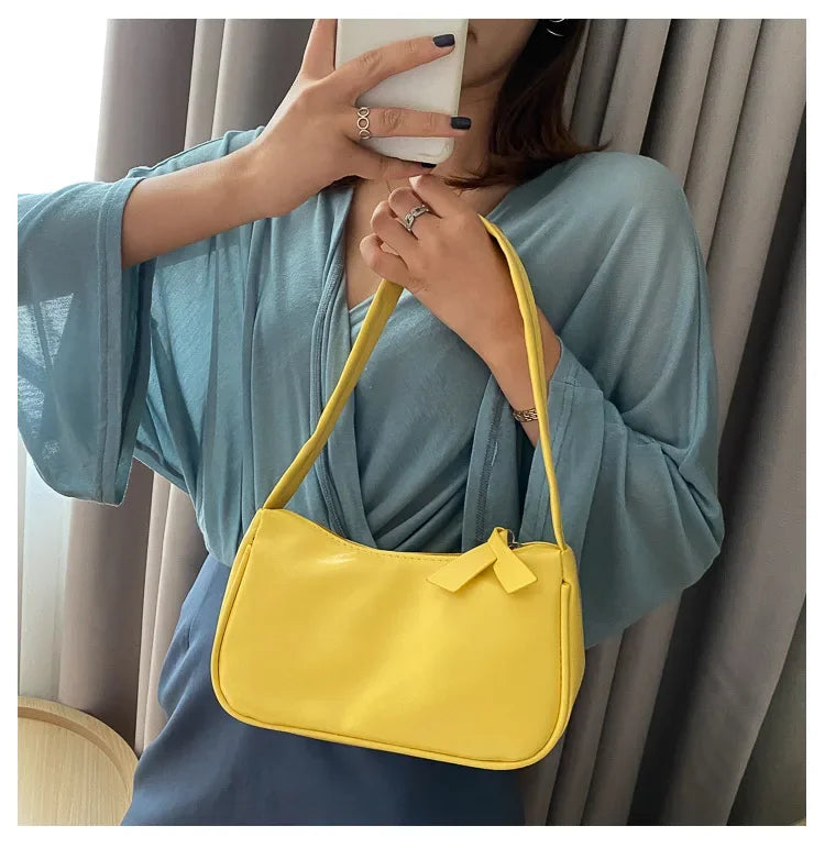 New PU Leather Women's Handbags Solid color Underarm Bag Fashion Armpit Shoulder Bag Simple Design Girls Small Shoulder Bags