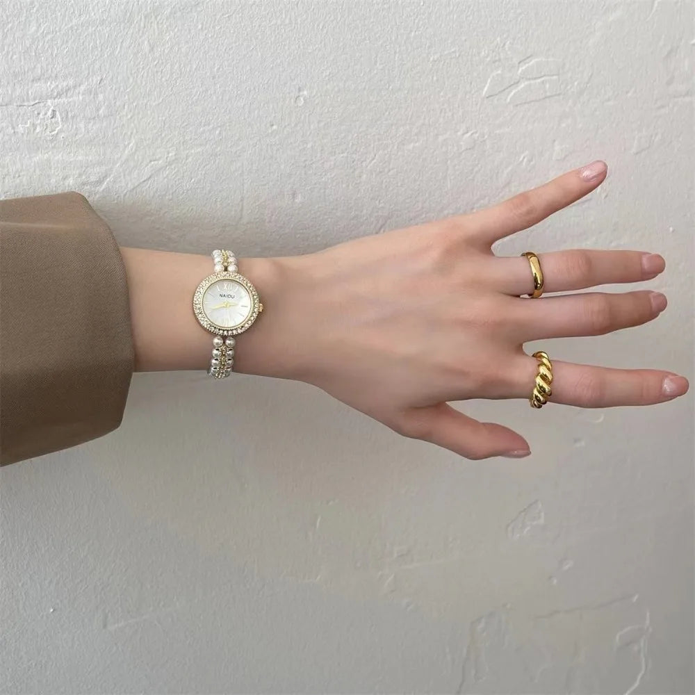 New Pearl Studded Luxury Bracelet Watch Small Dial Fashion Watch for Women Quartz Wristwatches Dropshipping Relojes Para Mujer