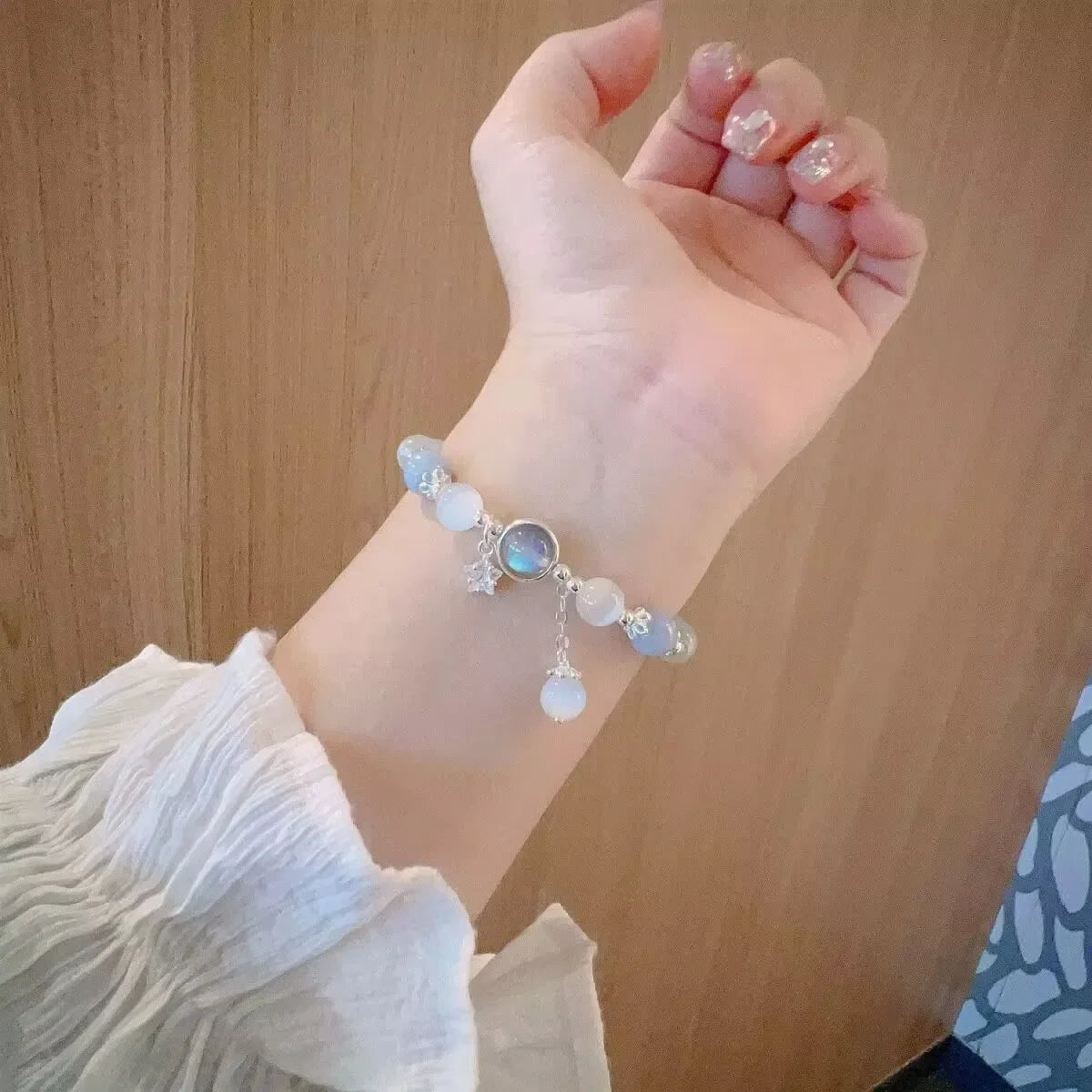 White Moonlight Stone Crystal Bracelet for Women Girls Luxury Imitation Opal Beaded Elastic Charm Bracelet Jewelry Gifts