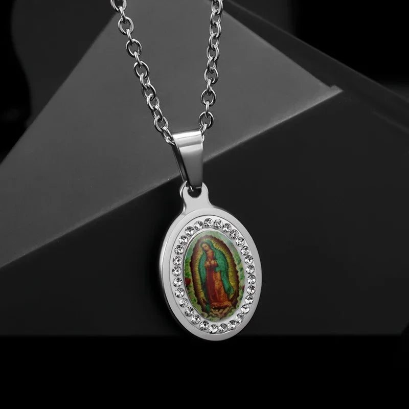Beautiful Stainless Steel Catholic Virgin Mary Portrait Square Pendant Necklace for Men and Women Religious Catholic Jewelry