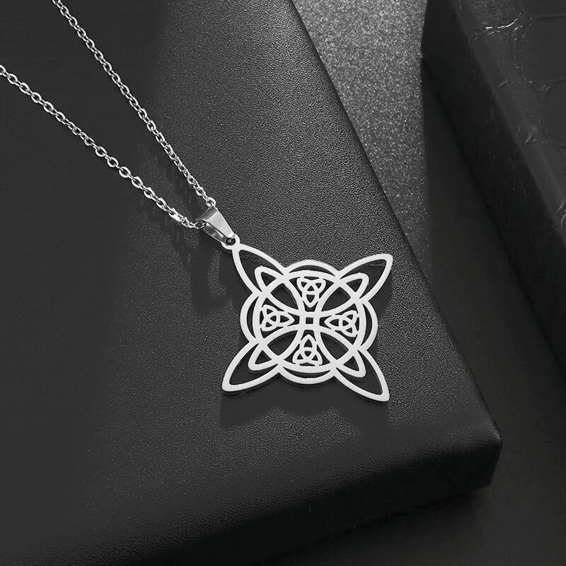Fashion Trend Engraved Alphabet Bear Pendant Cute Animal Necklace Mens Womens Charm Hip Hop Party Street Jewelry Gifts